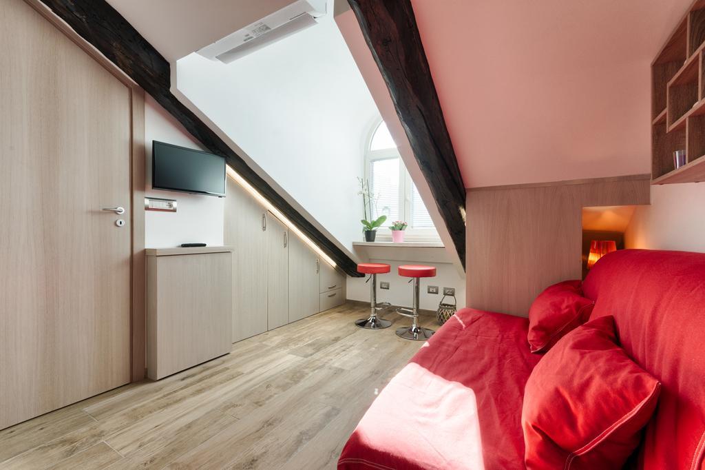 Multifunctional Stylish Studio Torino Eksteriør billede